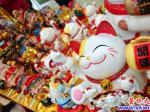 人見(jiàn)人愛(ài)招財(cái)貓 蛇年開(kāi)運(yùn)財(cái)源來(lái)