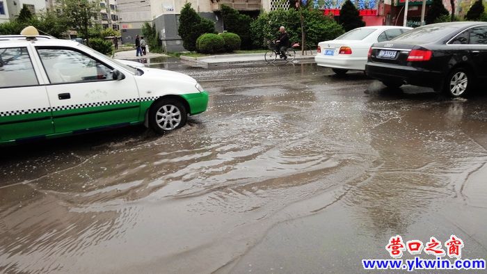 營口城上城施工工地附近成澤國