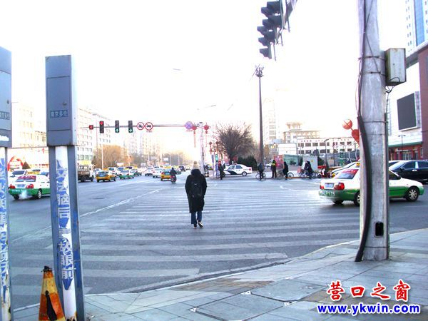 萬達廣場東北角攔路石球戰(zhàn)略轉(zhuǎn)移