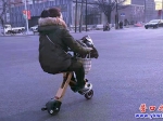 很酷！街上流行折疊式電動車