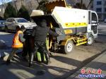 營(yíng)口環(huán)衛(wèi)微型電動(dòng)垃圾清運(yùn)車(chē)上線(xiàn)