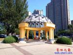 營(yíng)口市希望廣場(chǎng)涼亭裝飾一新